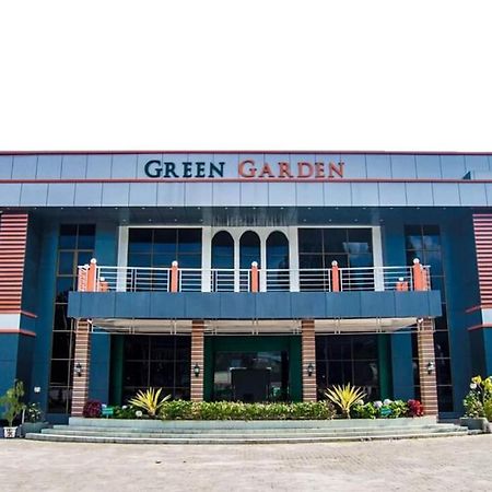 Green Garden Hotel Berastagi Exteriér fotografie